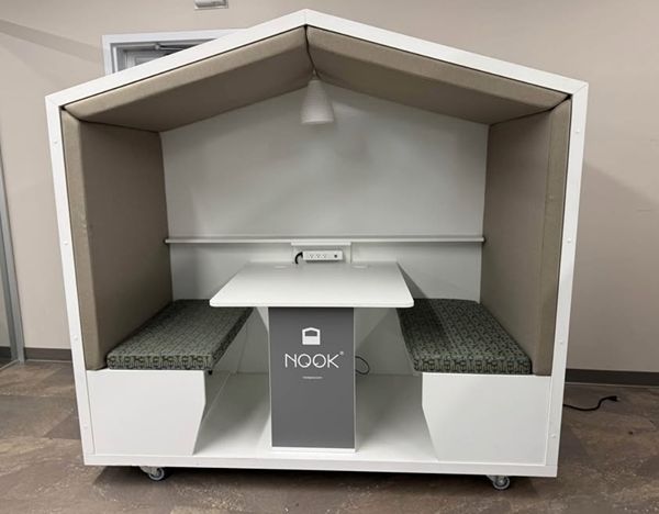 Nook Huddle Pod! MUST SELL